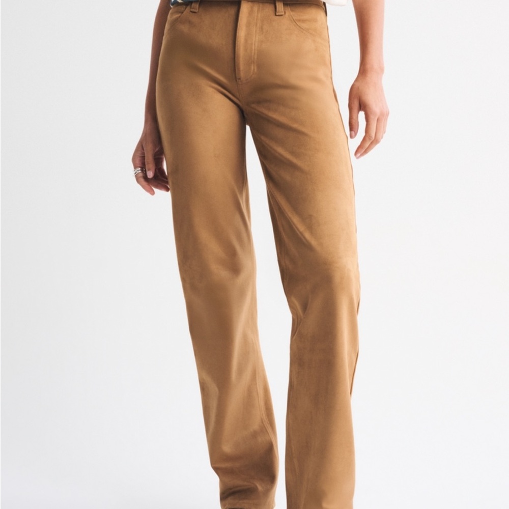 High Rise 90s Relaxed vegan suede